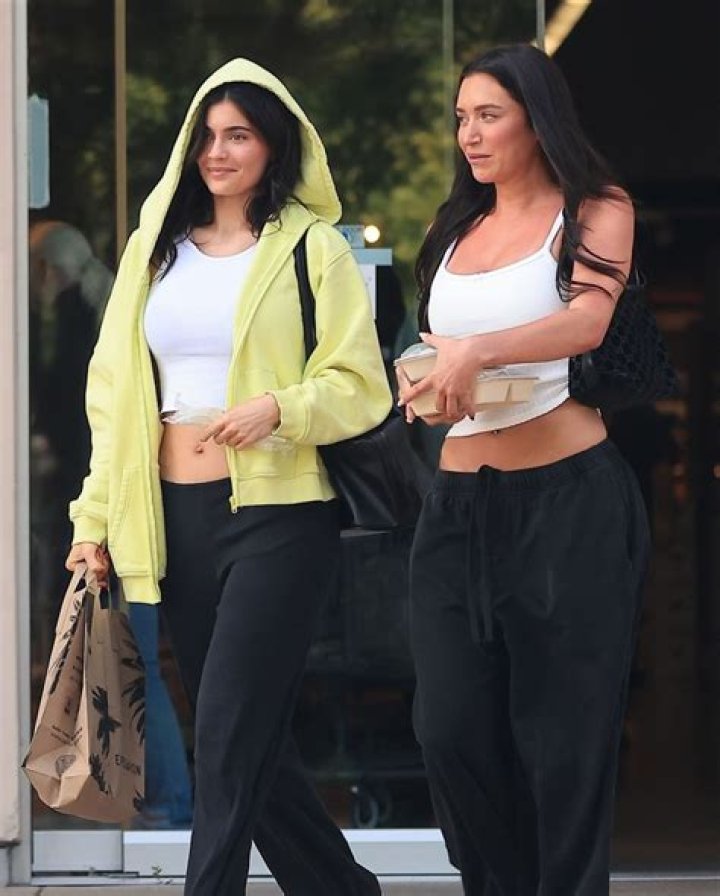 Kylie Jenner and Anastasia Karanikolaou are pure friendship goals! 6 matching outfits of #BFFs