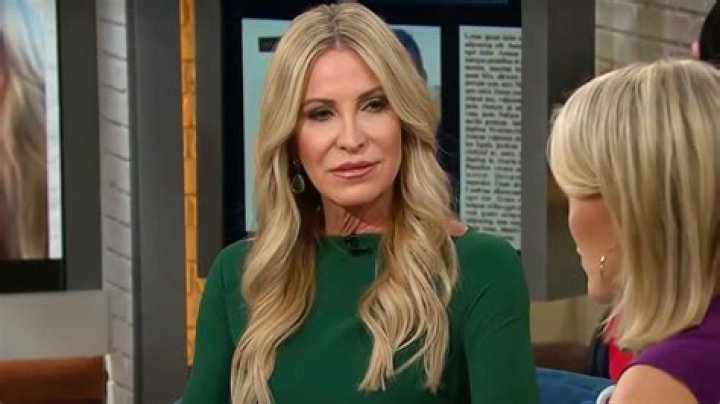 Lauri Peterson Bio (Wiki) 