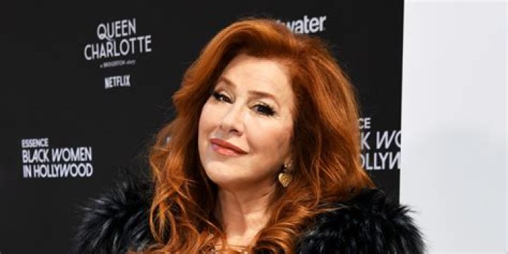 Lisa Ann Walter’s resolution was to stop trying to lose 10 pounds