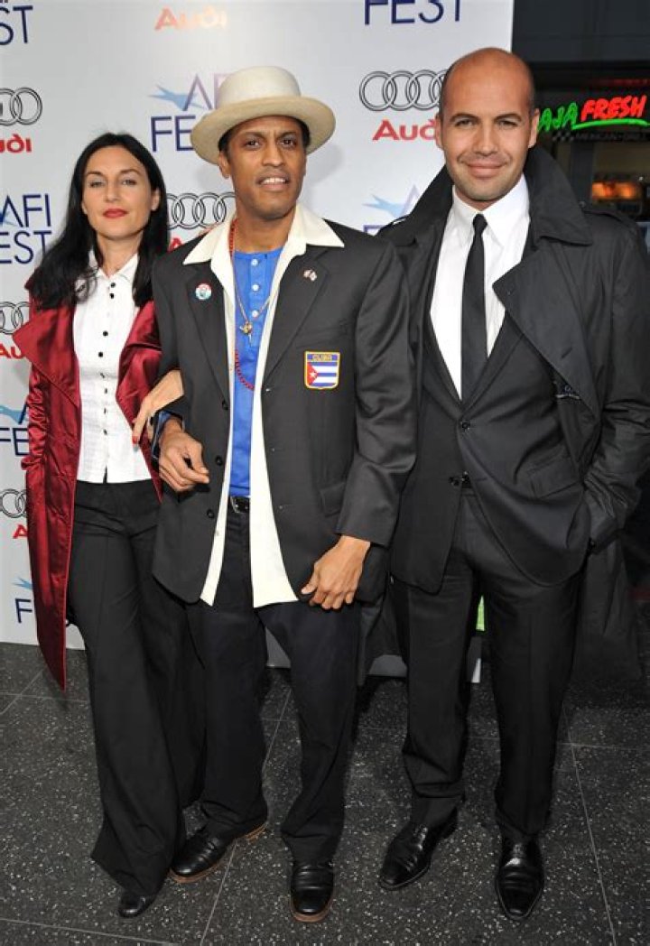 Lisa Zane Net Worth - Wiki, Age, Weight and Height, Relationships, Family, and More