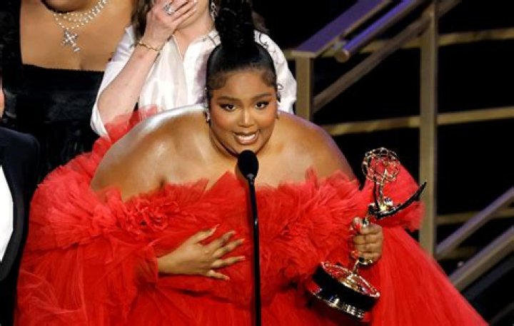 Lizzo Gets Emotional as She Delivers her Winning Speech at the Emmy Awards!