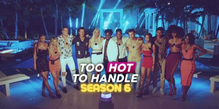 Meet Carly Lawrence From Too Hot To Handle Season 2!