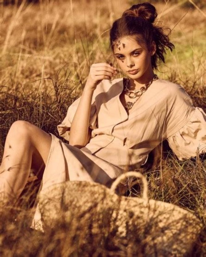 Meika Woollard Bio (Wiki) 