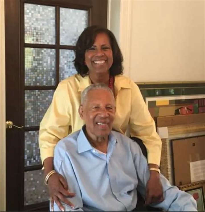 Melanie Lawson Wiki, Age, Husband, Parents, Salary