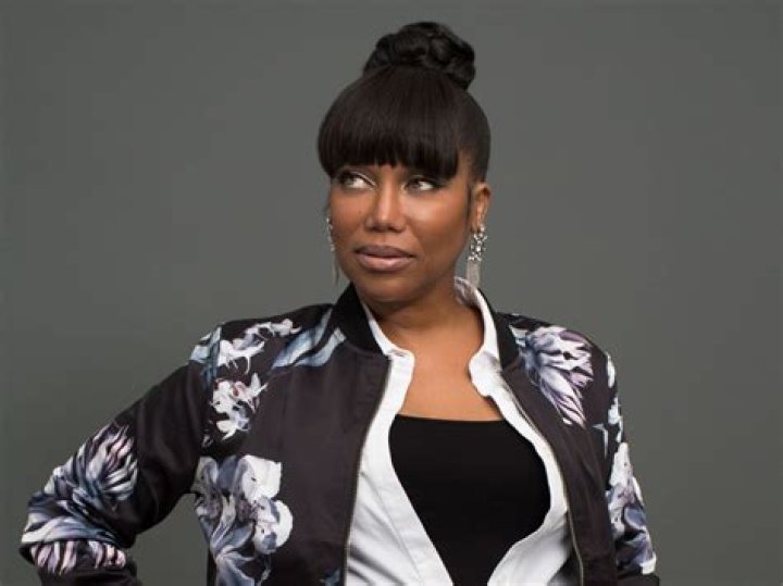 Michel’le Net Worth: Career & Lifestyle