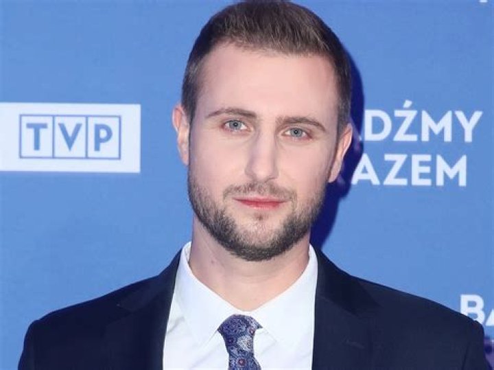 Miłosz Kłeczek Wikipedia Edad: Spouse And Family Ethnicity