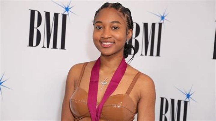 Nija Charles Bio (Wiki) 