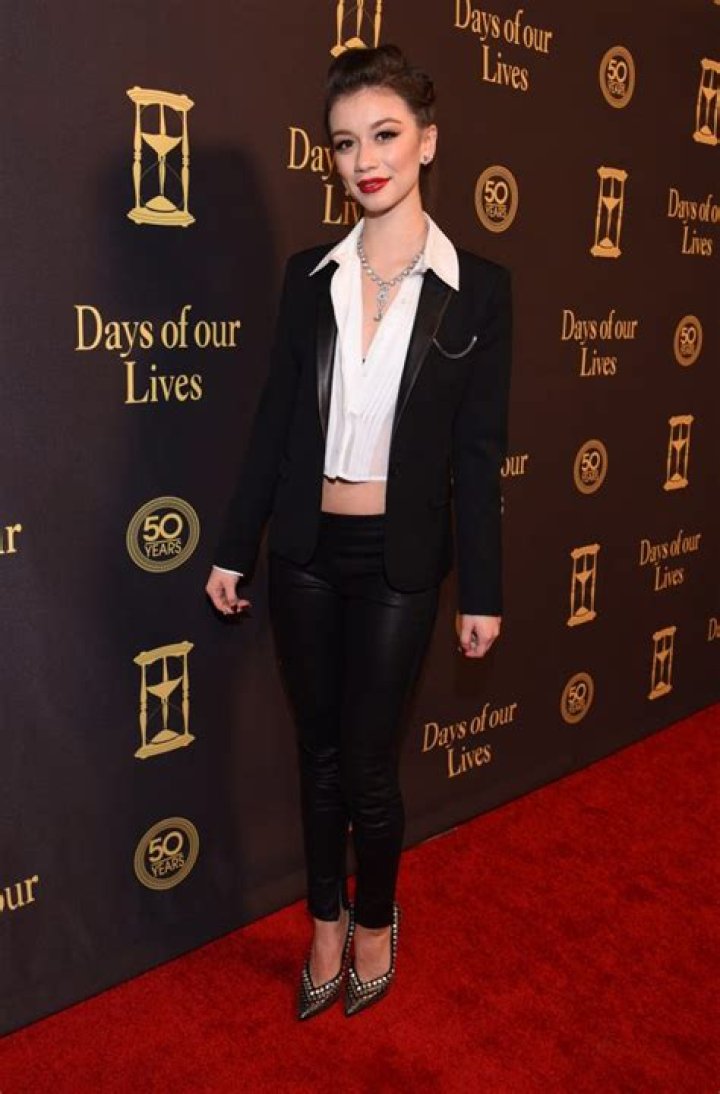 Paige Searcy Net Worth - Wiki, Age, Weight and Height, Relationships, Family, and More