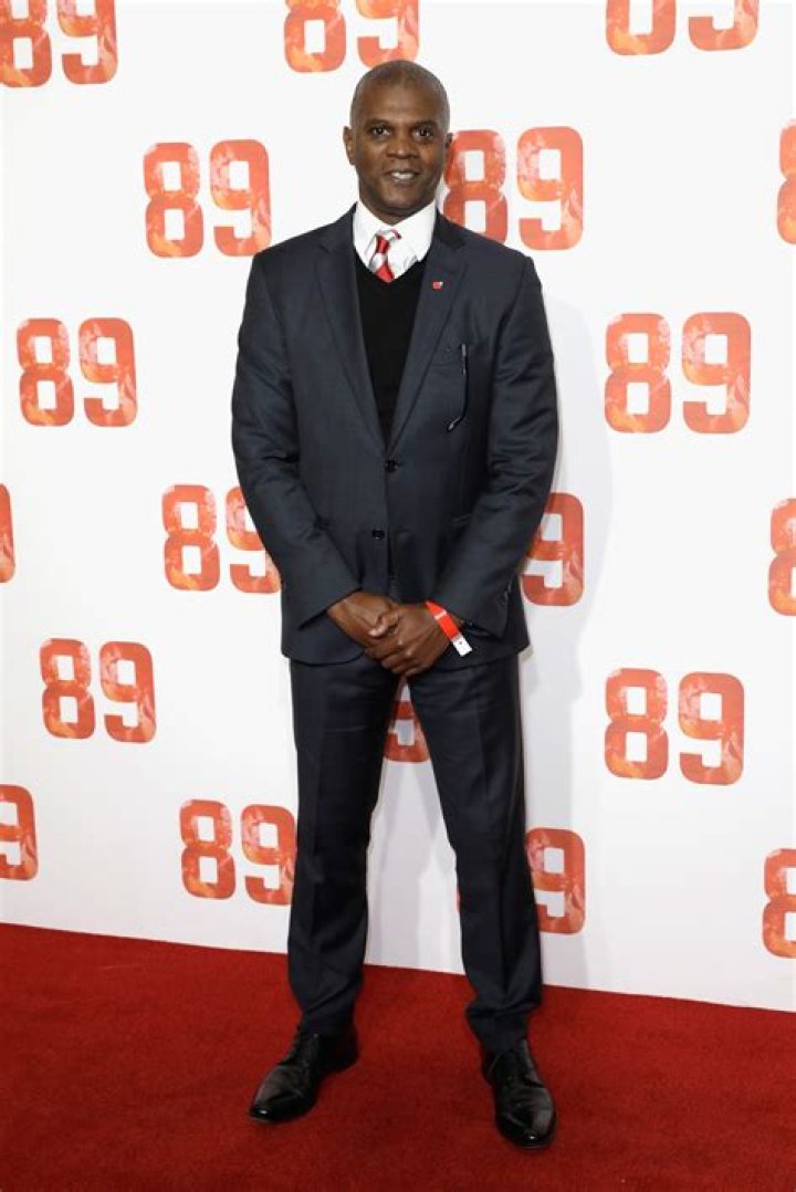 Paul Davis Net Worth - Wiki, Age, Weight and Height, Relationships, Family, and More