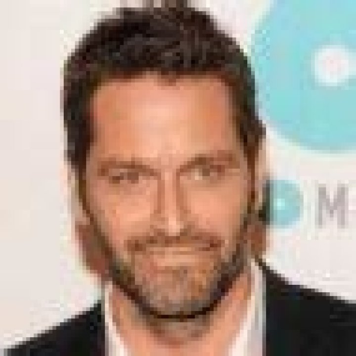 Peter Hermann Bio (Wiki) 