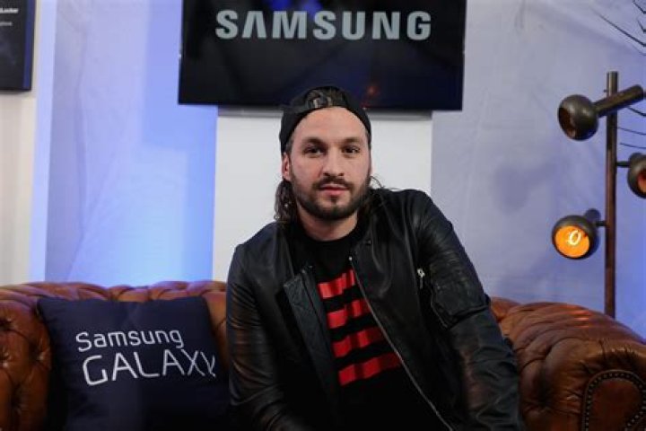 Porter Robinson Net Worth - Wiki, Age, Weight and Height, Relationships, Family, and More