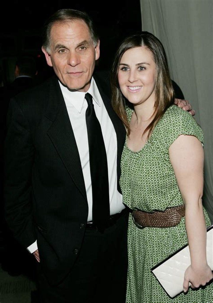 Robert Graysmith Net Worth - Wiki, Age, Weight and Height, Relationships, Family, and More