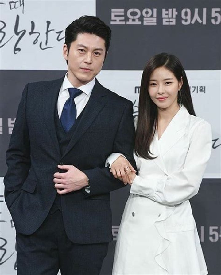 Ryu Soo-young Net Worth - Wiki, Age, Weight and Height, Relationships, Family, and More