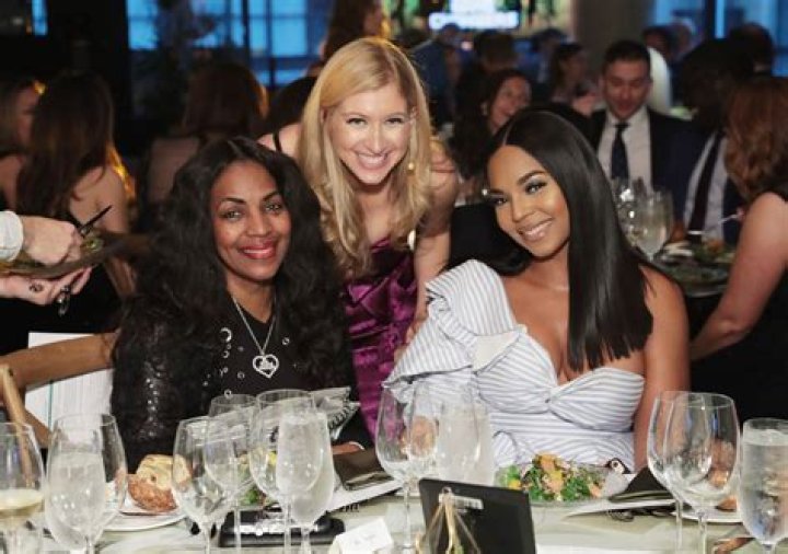 Sara Eisen Net Worth - Wiki, Age, Weight and Height, Relationships, Family, and More