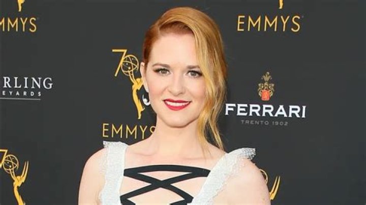 Sarah Drew Net Worth - Wiki, Age, Weight and Height, Relationships, Family, and More
