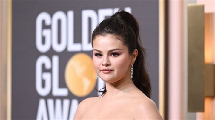 Selena Gomez is Staying Away from the Jenners for Now