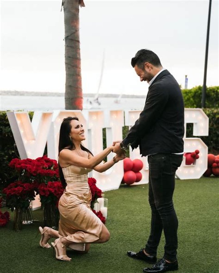 ‘Selling Sunset’ star Vanessa Villela Engaged! Her partner Tom Fraud set a romantic sunset proposal