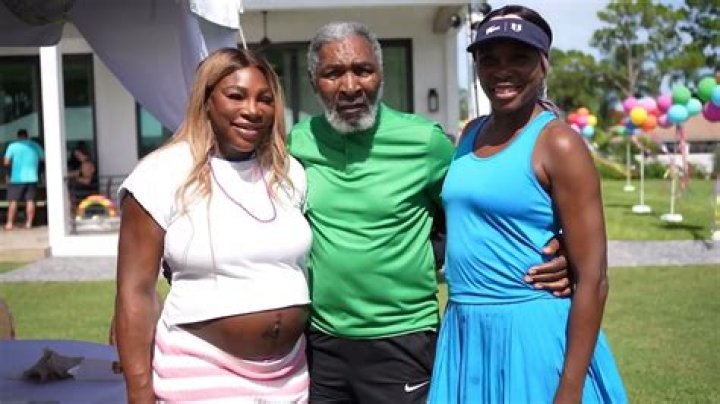 Serena Williams did a gender reveal/baby shower party – she’s expecting a girl!