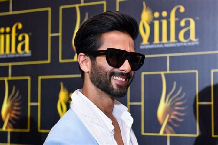 Shahid Kapoor Net Worth - Wiki, Age, Weight and Height, Relationships, Family, and More