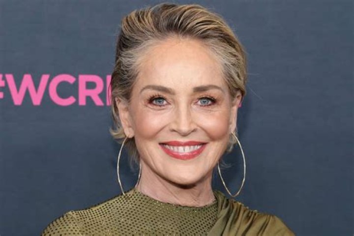 	Sharon Stone: people who are embarrassed of being older are just stupid	