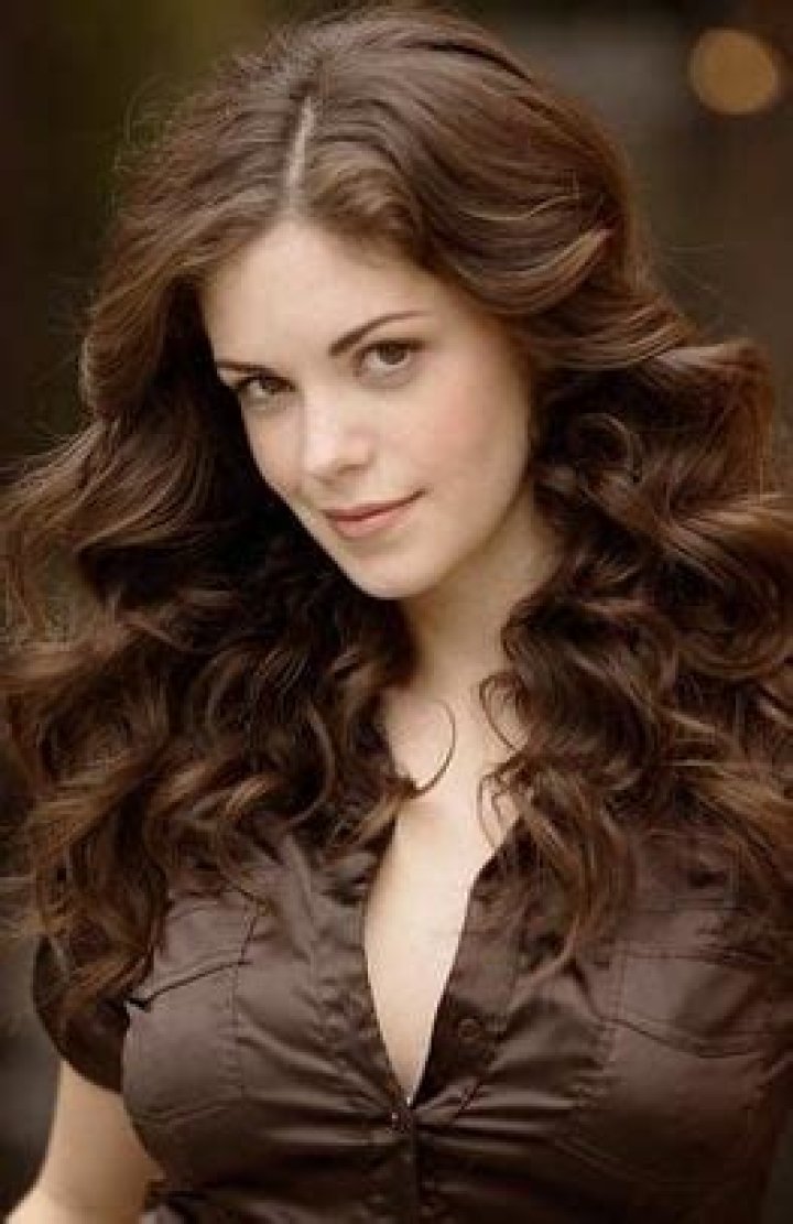 Shawna Waldron Bio (Wiki) 