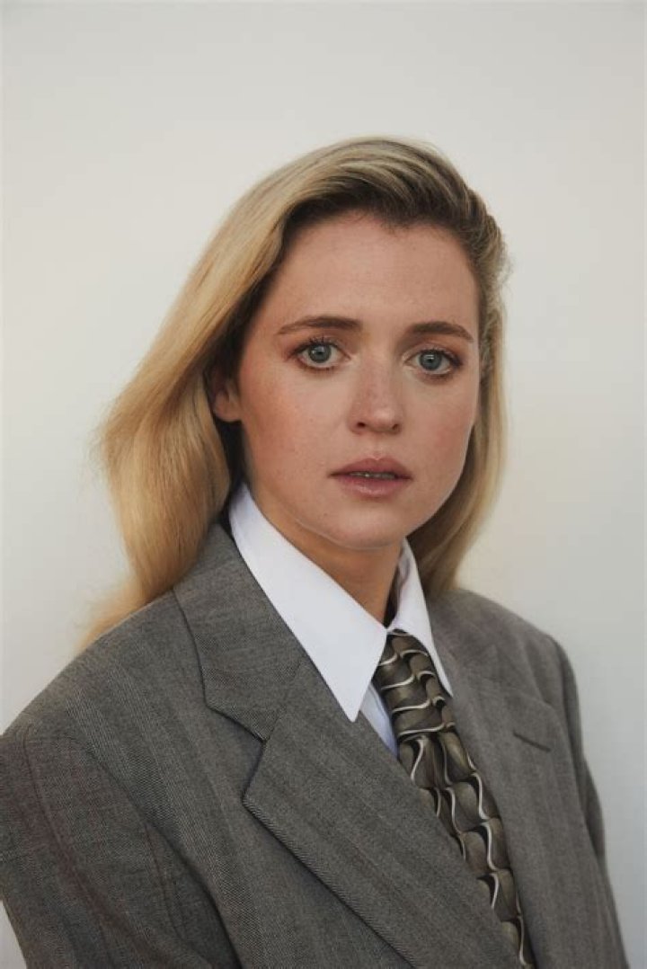 Sofia Oxenham Bio (Wiki) 