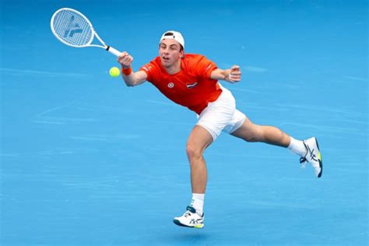 Tallon Griekspoor Net Worth - Wiki, Age, Weight and Height, Relationships, Family, and More