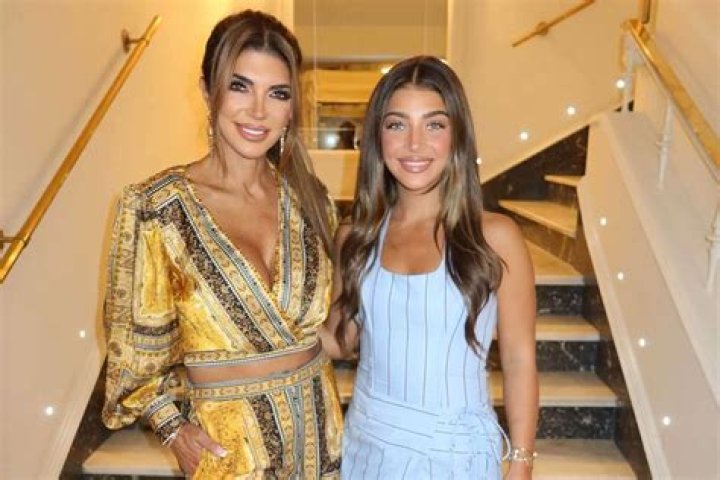 Teresa Giudice Gives Tour Inside Luxurious Mansion