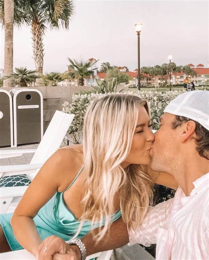 The Complete Kristin Marino Wiki: Dad, Boyfriend, Net Worth and The Schnacky Fam