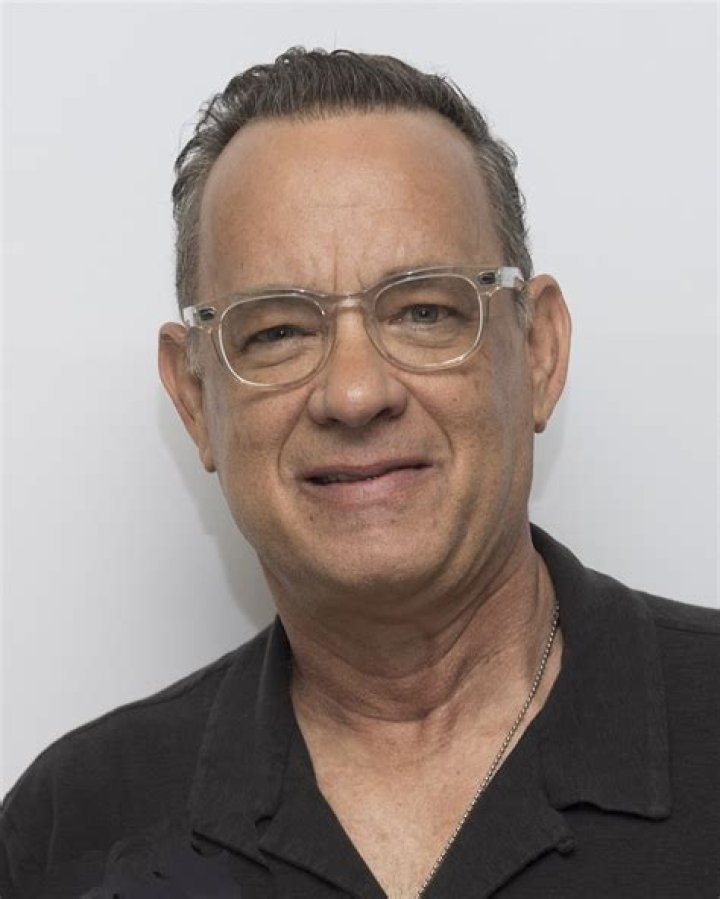 Tom Baker Bio (Wiki) 