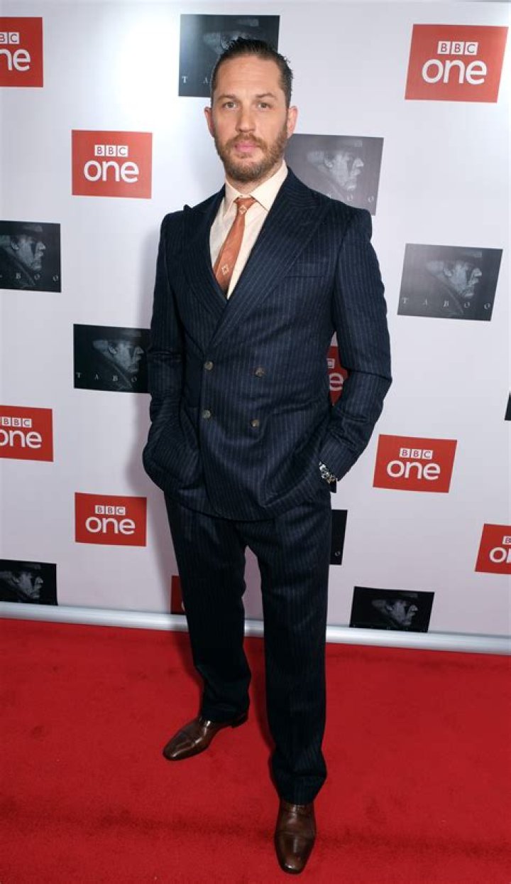 Tom Hardy looks especially small in London: would you hit it or feed it?