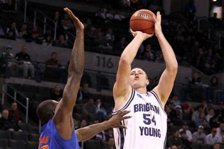 Vernon Macklin Net Worth - Wiki, Age, Weight and Height, Relationships, Family, and More