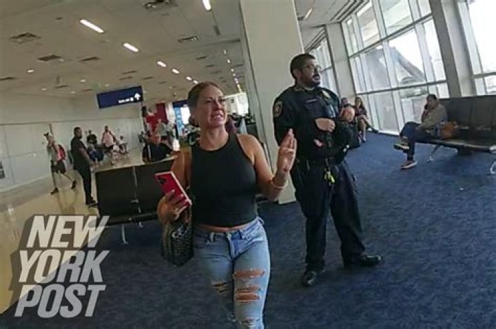 What Happened to the Girl/Lady on the Plane? Not Real Woman's Missing Identity!