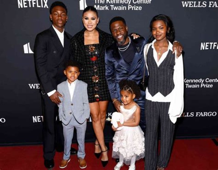 While comedian Kevin Hart is recovering from his car accident spinal injuries, his daughter with Torrei Hart, Heaven Hart attends a homecoming dance! !