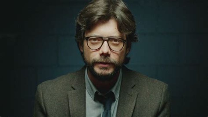 Who Is Money Heist Star Alvaro Morte’s Wife, Blanca Clemente? Their Married Life!