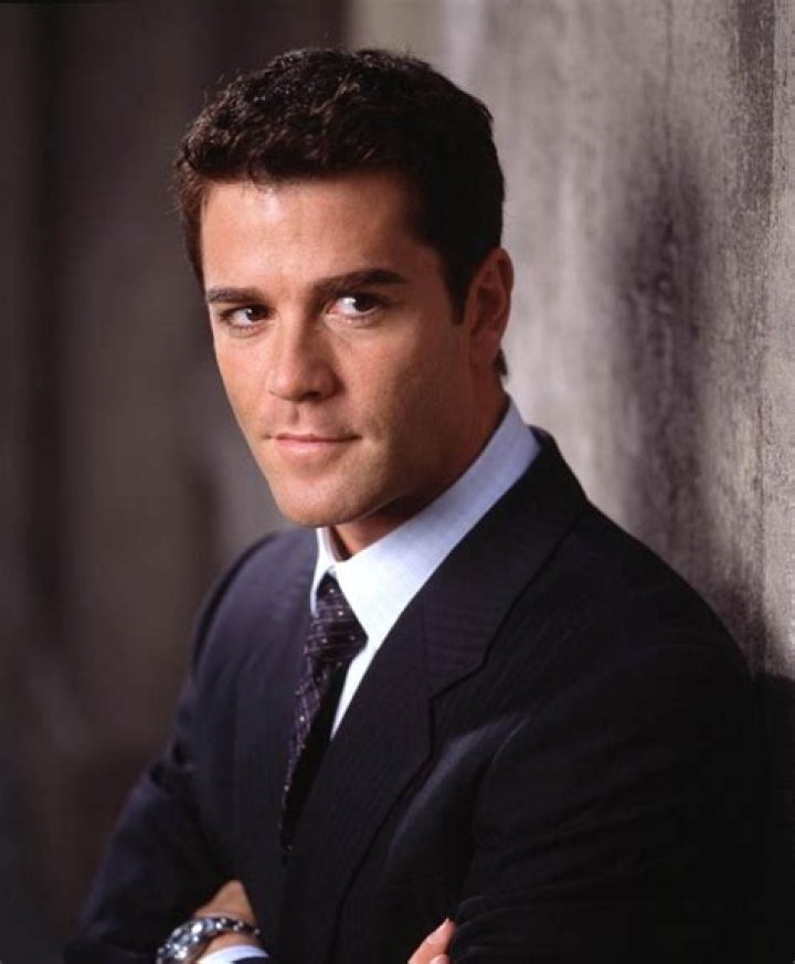Yannick Bisson Bio (Wiki) 